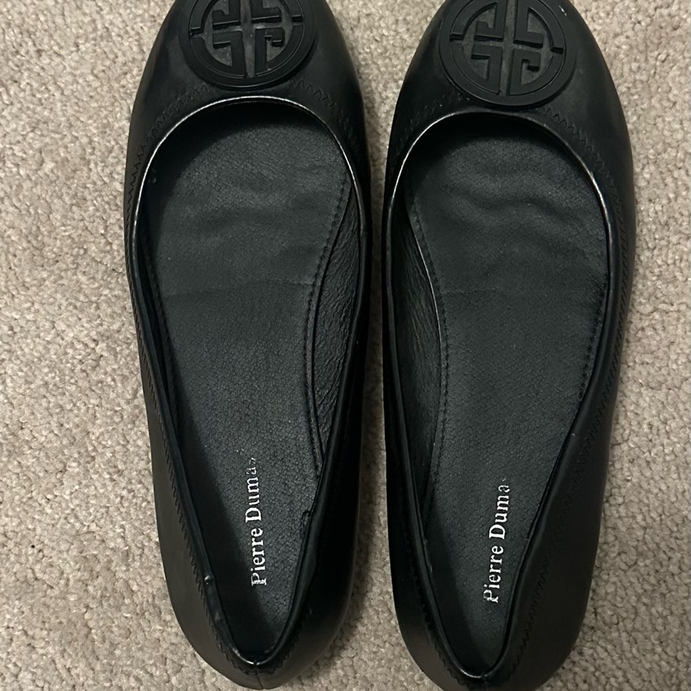 Pierre Dumas Classic Black Loafers